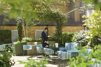 Como Metropolitan London