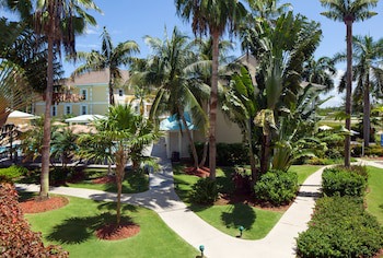 Sunshine Suites Resort