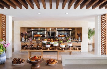 Aurora Anguilla Resort & Golf Club