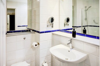 Warwickshire Park Hotel Kenilworth By Belvilla