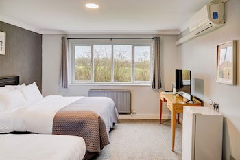 Warwickshire Park Hotel Kenilworth By Belvilla