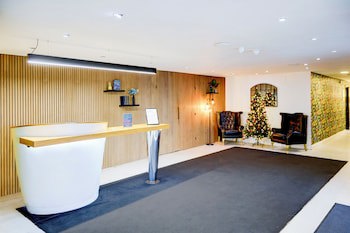Warwickshire Park Hotel Kenilworth By Belvilla