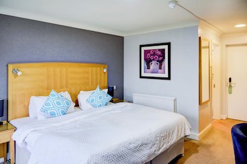 Warwickshire Park Hotel Kenilworth By Belvilla