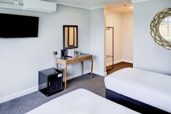 Warwickshire Park Hotel Kenilworth By Belvilla