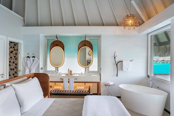 The Westin Bora Bora Resort & Spa