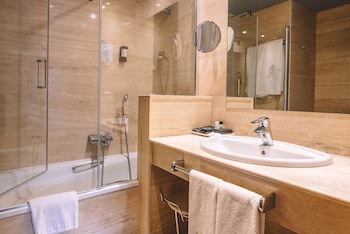 Abba Xalet Suites Hotel