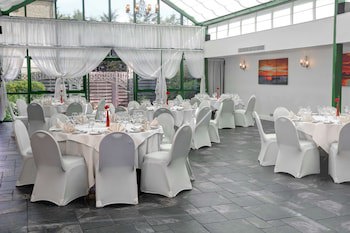 Best Western Plus Bentley Hotel & Spa
