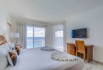 Coral Princess Hotel & Dive Resort