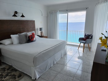 Coral Princess Hotel & Dive Resort