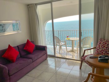 Coral Princess Hotel & Dive Resort