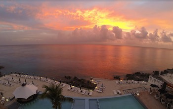 Coral Princess Hotel & Dive Resort