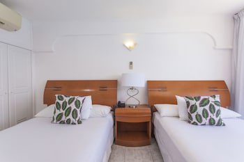 Coral Princess Hotel & Dive Resort