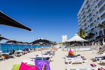 Coral Princess Hotel & Dive Resort