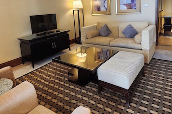 Sheraton Khalidiya Hotel