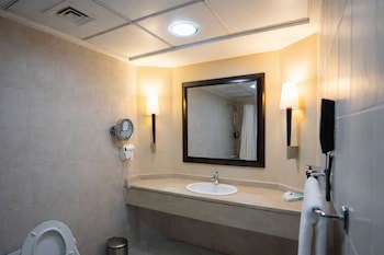 Sheraton Khalidiya Hotel galeri fotoğrafı