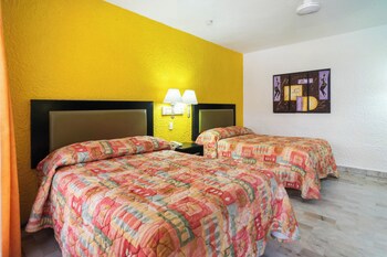 Azteca Inn