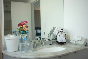 Ritz Acapulco Hotel All Inclusive
