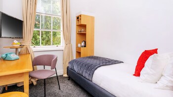 Berkeley Square Hotel
