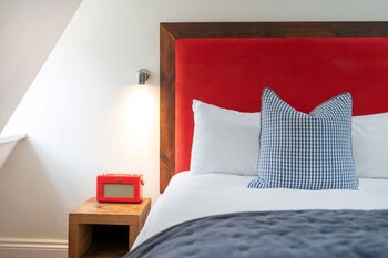 Berkeley Square Hotel