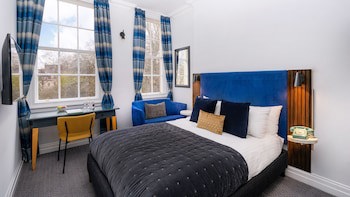 Berkeley Square Hotel