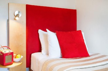 Berkeley Square Hotel