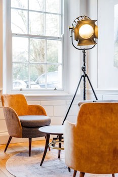 Berkeley Square Hotel
