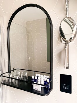Berkeley Square Hotel