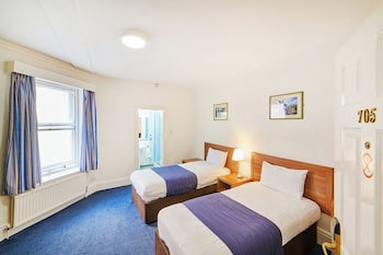 Discovery Inn Hotel
