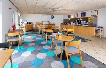 Holiday Inn Express Gloucester - South, An Ihg Hotel