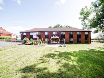 Oyo Sunrise Hotel, A46 N Leicester