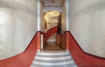 Cecil Hotel