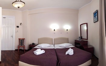Cecil Hotel