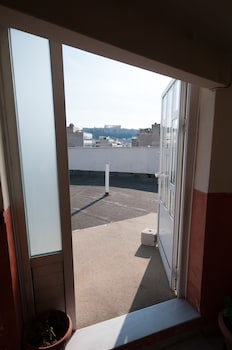 Cecil Hotel