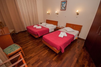 Cecil Hotel