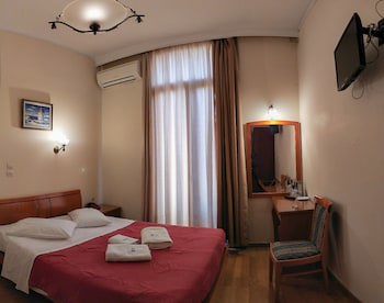 Cecil Hotel