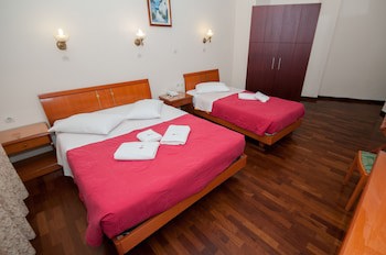 Cecil Hotel