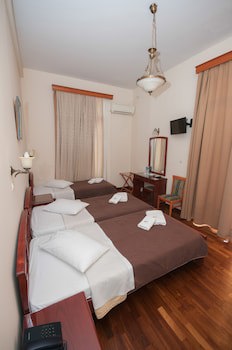 Cecil Hotel