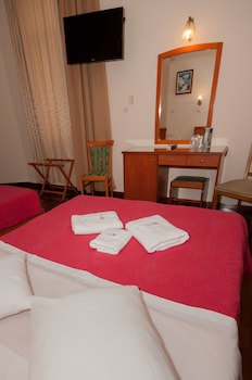 Cecil Hotel