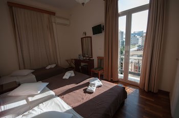 Cecil Hotel