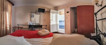 Cecil Hotel