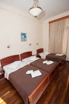 Cecil Hotel