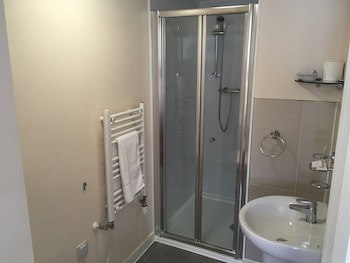 Novar Arms Hotel