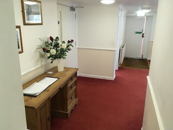 Novar Arms Hotel