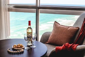 Seasons Hotel - Resort On The Beach