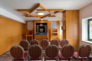 Prima Kings Hotel