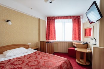 Tourist Hotel
