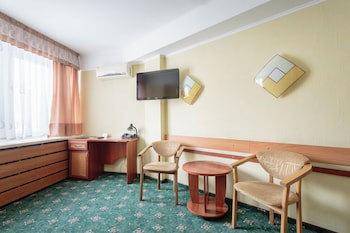 Tourist Hotel