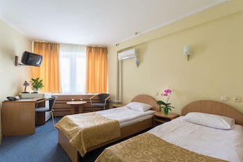 Tourist Hotel