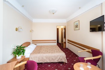 Tourist Hotel