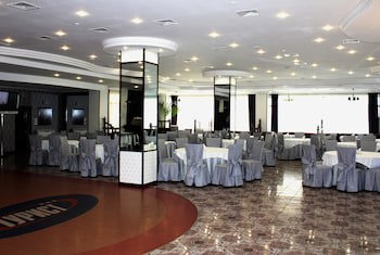 Tourist Hotel